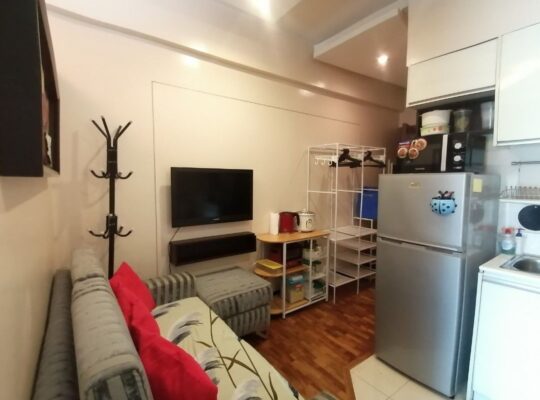 Condo Unit For Sale in The Oriental Place Pasong Tamo Makati